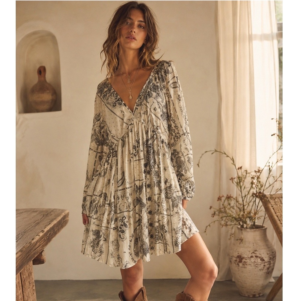 H&M Paisley Boho Mini Dress Small Open Back Cottagecore Balloon Sleeve
